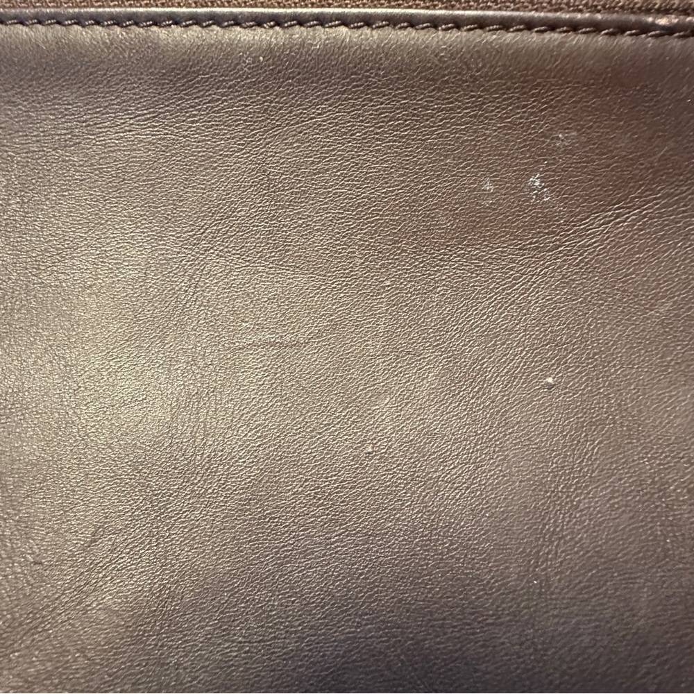 UGG Brown Leather Cosmetic zippered Bag Essential Organizer for purse - Picture 11 of 12
